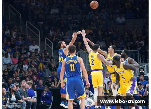 NBA季前赛巅峰对决：勇士与湖人的激情碰撞
